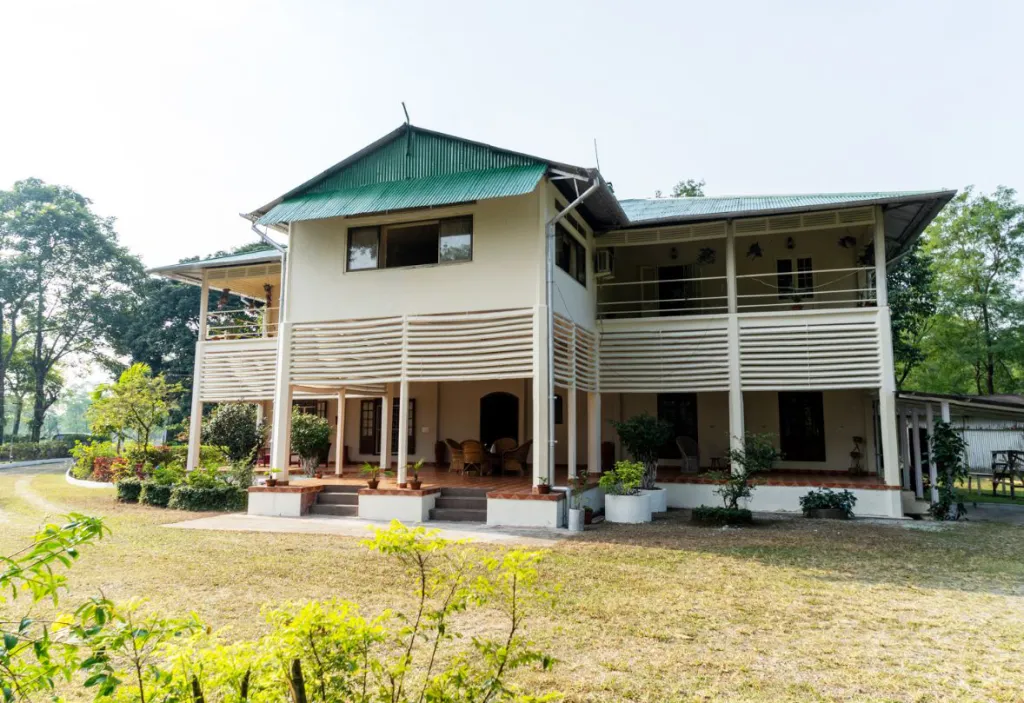 sylee exterior